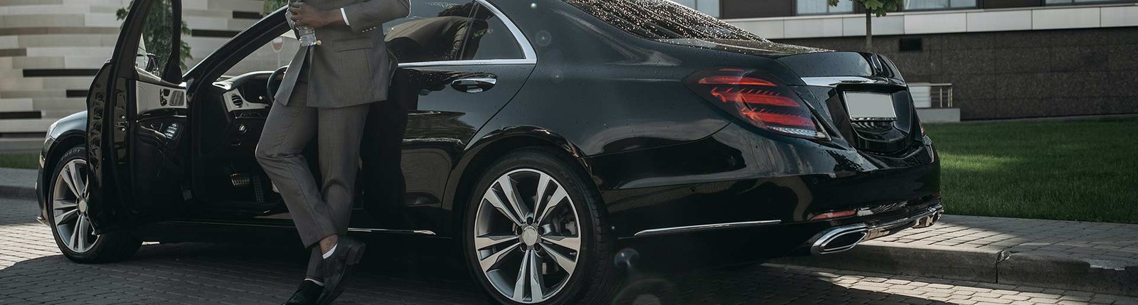 About A1 Luxury Cars | Dubai’s Premier Luxury & Supercar Dealer