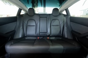 Tesla Model 3 Standard 2023