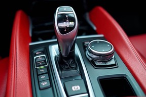 BMW X6 (Panda) 2015