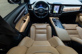 Volvo S90 2023