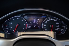 Audi A8 L 2011