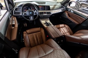 BMW X7 40i 2020