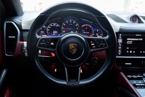 Porsche Cayenne 2021