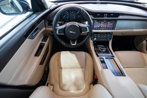 Jaguar XF 2019