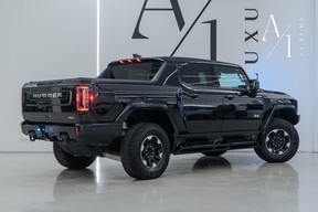 GMC Hummer EV 2024