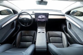 Tesla Model 3 Standard 2023