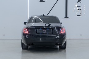Rolls-Royce Ghost Black Badge 2024
