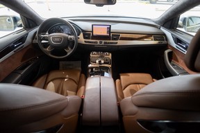 Audi A8 L 2011