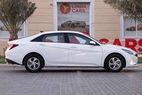 Hyundai Elantra / Avante 2023