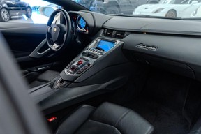 Lamborghini Aventador 2012