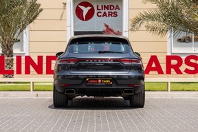 Porsche Macan 2021