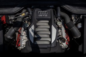 Audi A8 L 2011