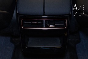 Zeekr 001 2024