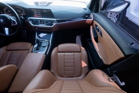 BMW 3 Series 330 2021