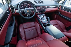 Porsche Cayenne 2023