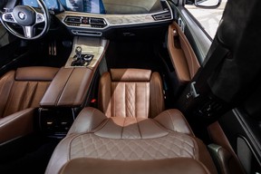 BMW X7 40i 2020