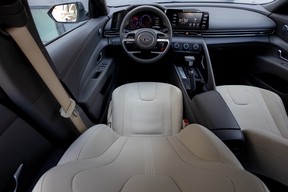 Hyundai Elantra / Avante 2023