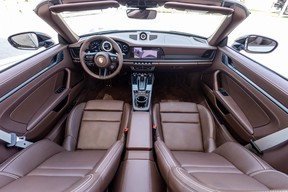 Porsche 911 2023