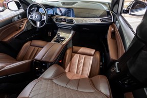 BMW X7 40i 2020