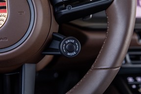Porsche 911 2023