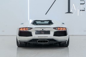 Lamborghini Aventador 2012
