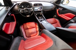 Jaguar F-Pace 2017