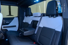 GMC Hummer EV 2024
