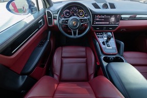 Porsche Cayenne 2023