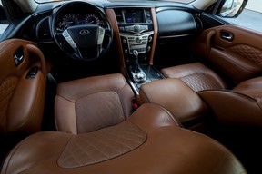 Infiniti QX80 2020