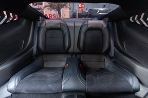 Ford Mustang Dark Horse 2024