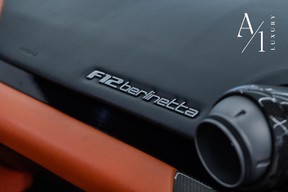 Ferrari F12berlinetta 2015