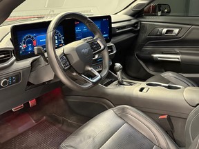 Ford Mustang 2024
