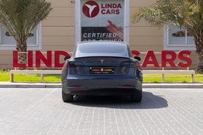Tesla Model 3 Standard 2023