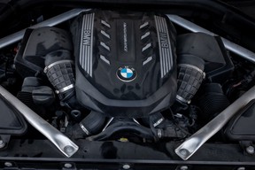 BMW X6 M50i 2023