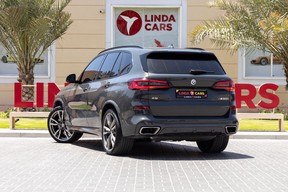 BMW X5 M50i 2023