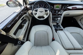 Bentley Mulsanne 2016