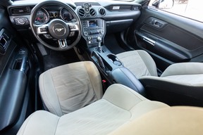 Ford Mustang 2017