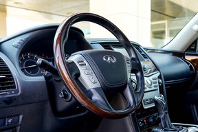 Infiniti QX80 2020