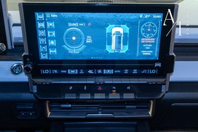 GMC Hummer EV 2024