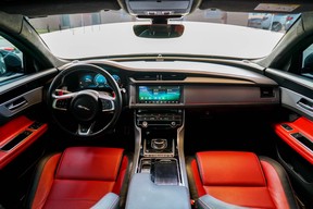 Jaguar XFR 2020