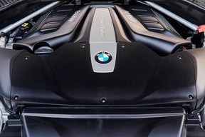 BMW X6 (Panda) 2015