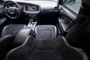 Dodge Charger 2021