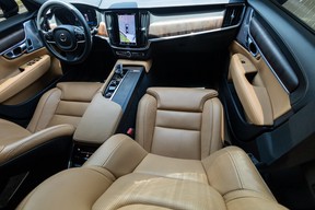 Volvo S90 2023
